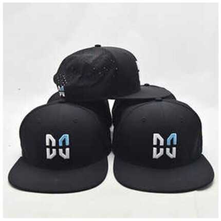 Davinci Pet, Davinci Gliders pet met geborduurd logo