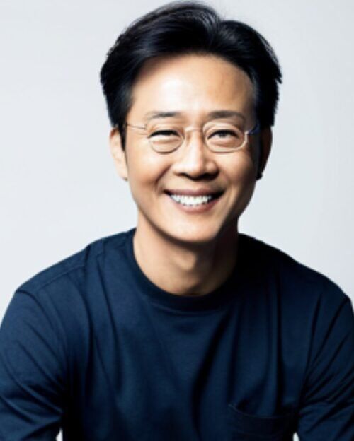 Medewerker Cho van paragliding-shop