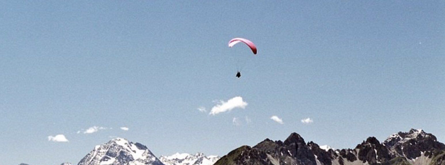 paraglider kiezen of paraglider kopen in de paraglider winkel