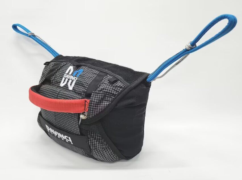 Paragliding frontcontainer van Davinci voor reserve parachute